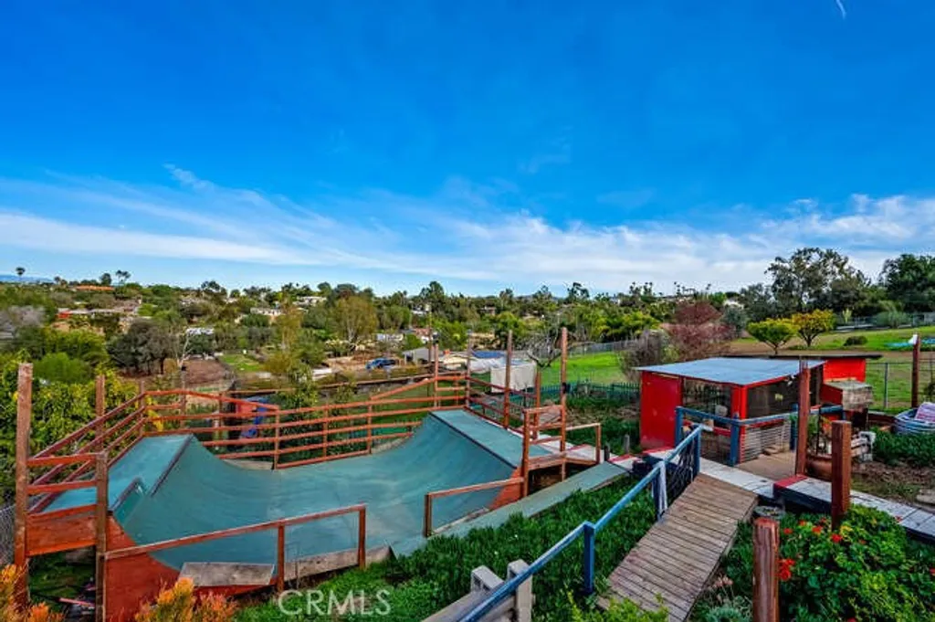 Additional image 45 of 2913 Harris Dr, Vista, CA 92084