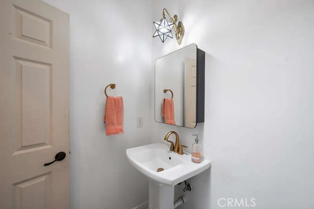 Additional image 20 of 2913 Harris Dr, Vista, CA 92084
