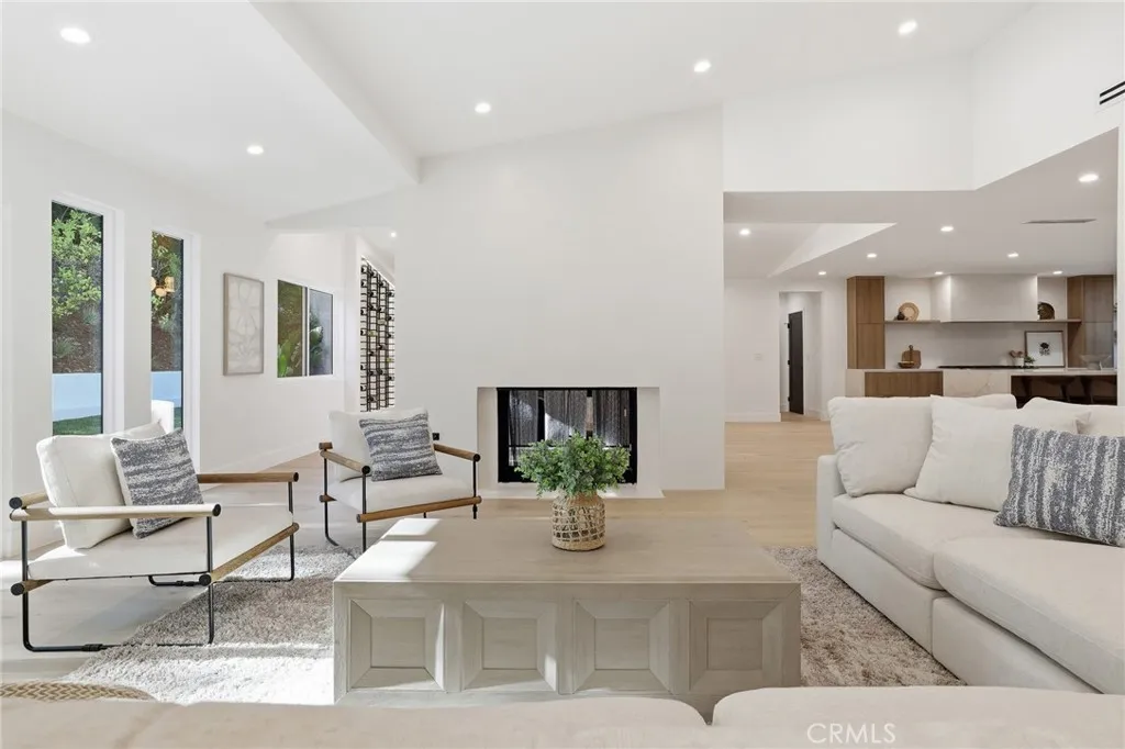 Additional image 81 of 4615 El Caballero Drive, Tarzana, CA 91356