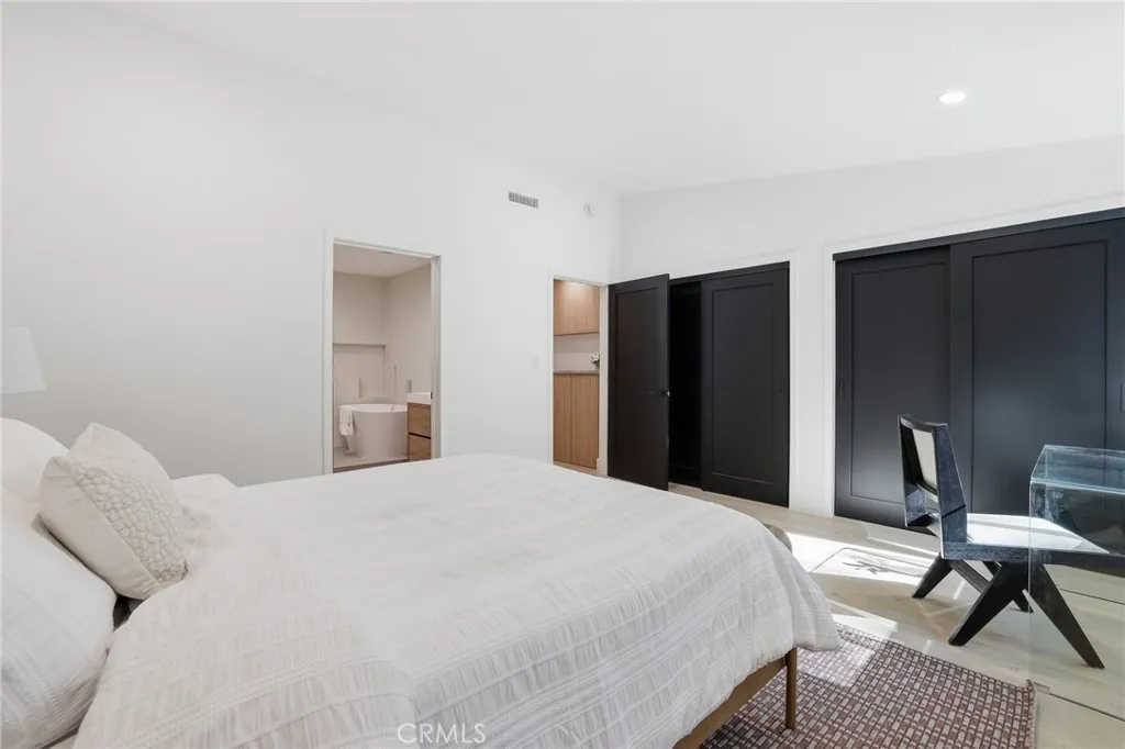 Additional image 112 of 4615 El Caballero Drive, Tarzana, CA 91356