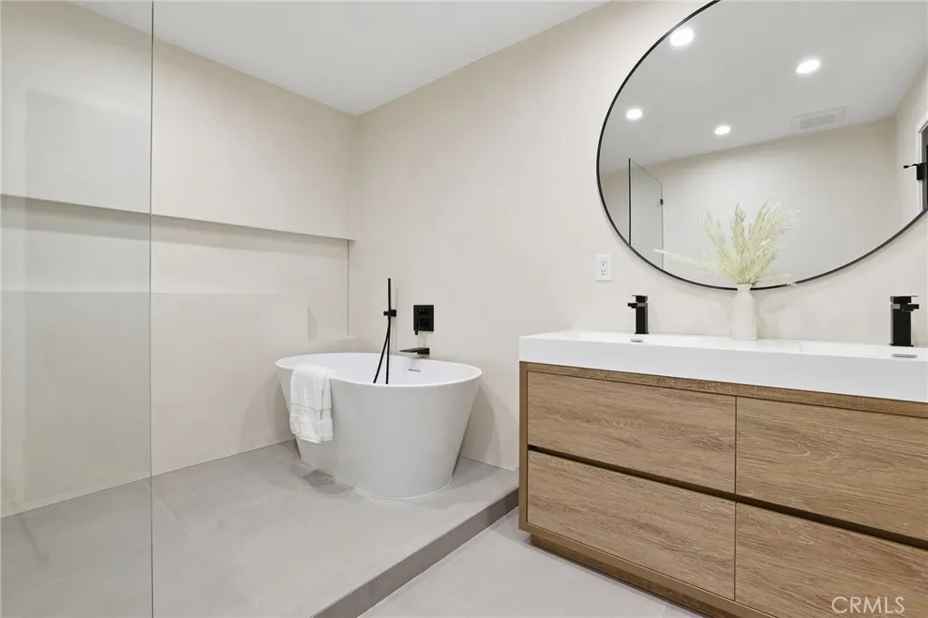 Additional image 51 of 4615 El Caballero Drive, Tarzana, CA 91356