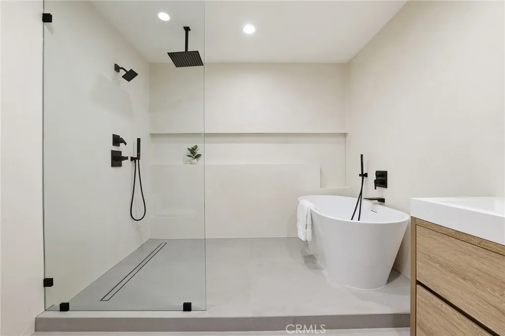 Additional image 49 of 4615 El Caballero Drive, Tarzana, CA 91356