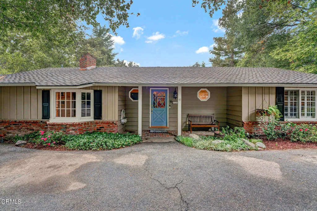 5329 Linda Vista Drive, La Canada Flintridge, CA 91011