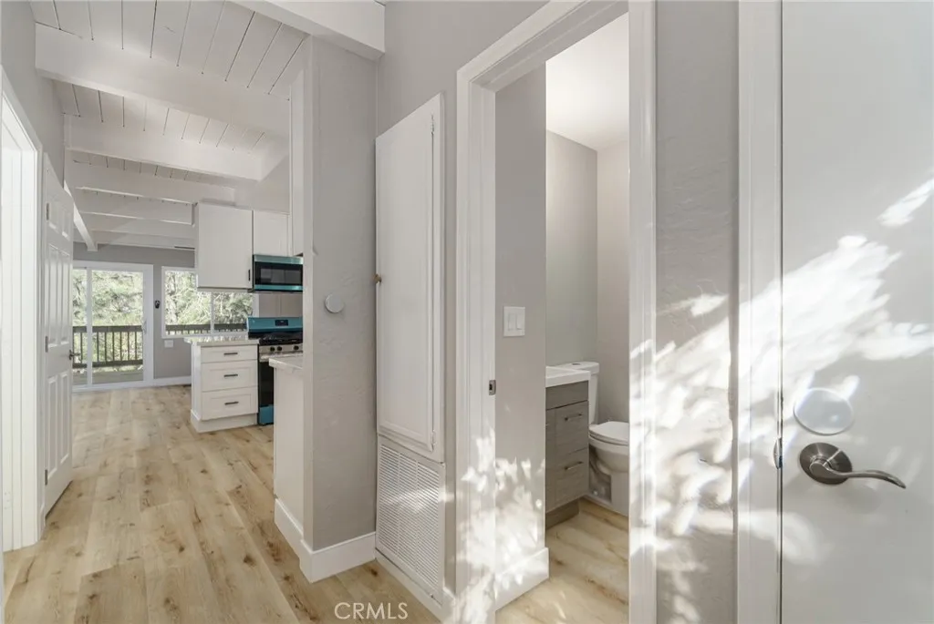 Additional image 29 of 1106 Grass Valley Road, Lake Arrowhead, CA 92352