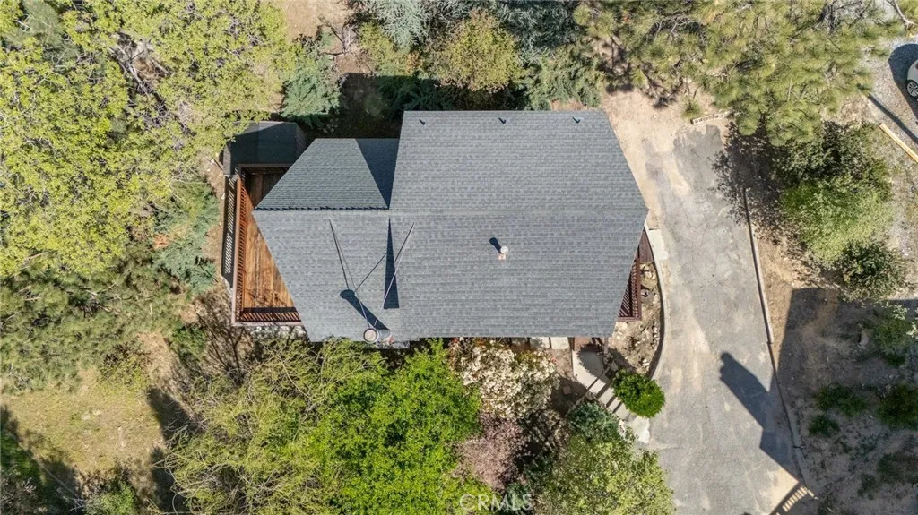 Additional image 10 of 1106 Grass Valley Road, Lake Arrowhead, CA 92352