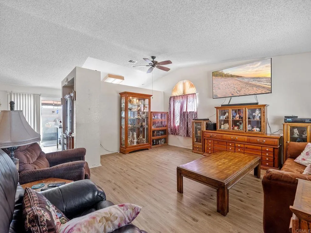 Additional image 4 of 10787 Almond St, Adelanto, CA 92301