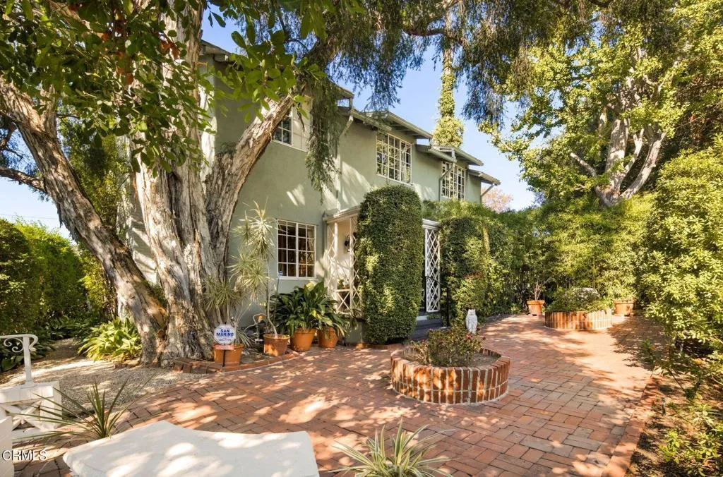403 Winthrop Road, San Marino, CA 91108