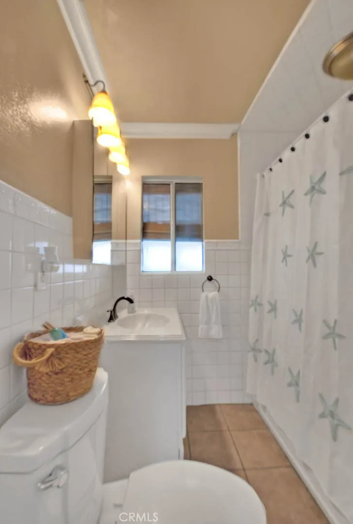 Additional image 83 of 236 E Mason St, Azusa, CA 91702