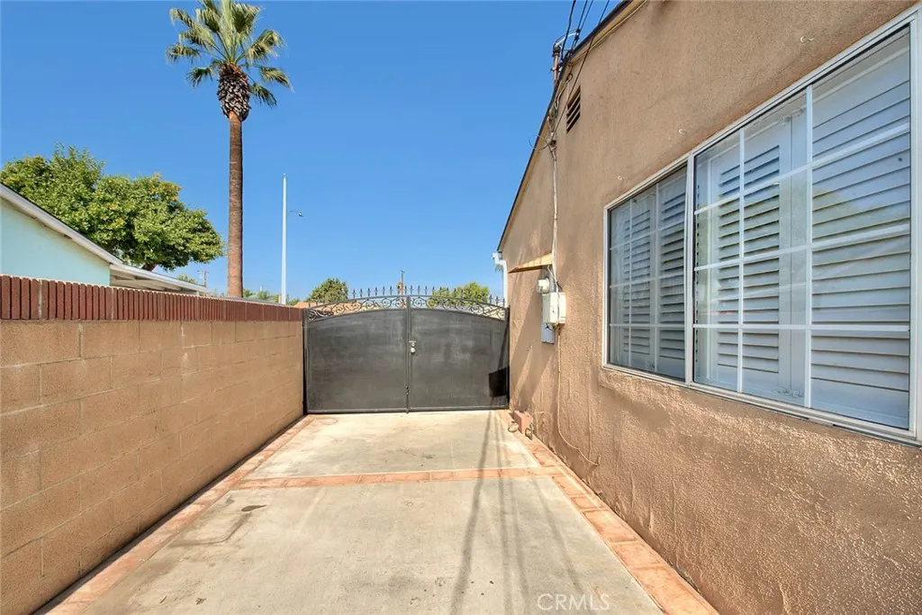 Additional image 8 of 236 E Mason St, Azusa, CA 91702
