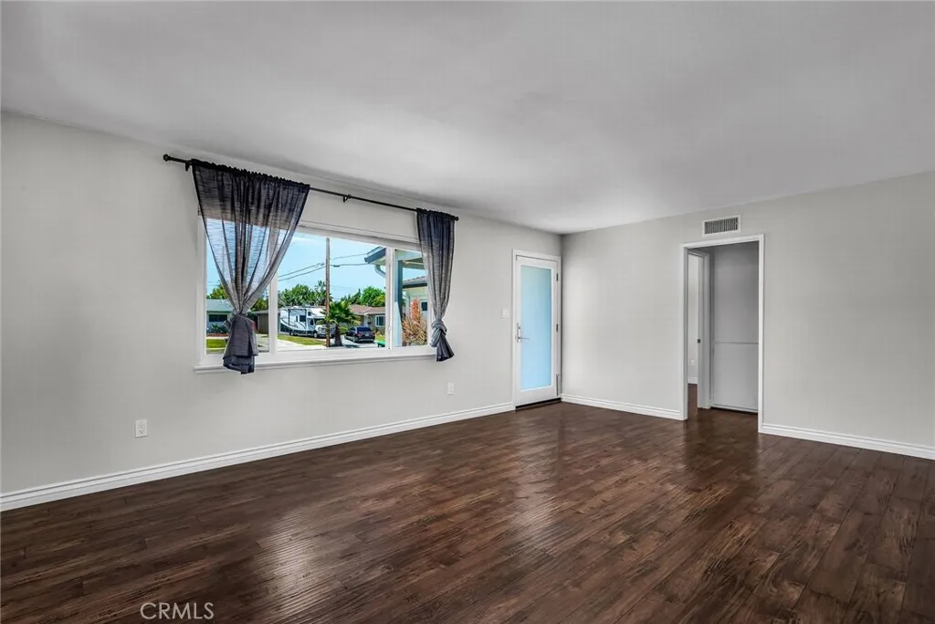 Additional image 4 of 3132 Samoa Pl, Costa Mesa, CA 92626
