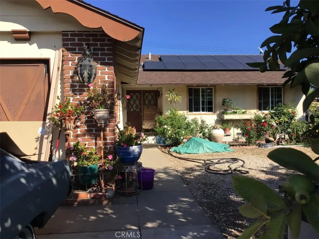 7638 Dartmoor Avenue, Goleta, CA 93117