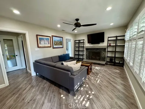 513 W Commonwealth Avenue, Alhambra, CA 91801 - MLS#: AR25050235