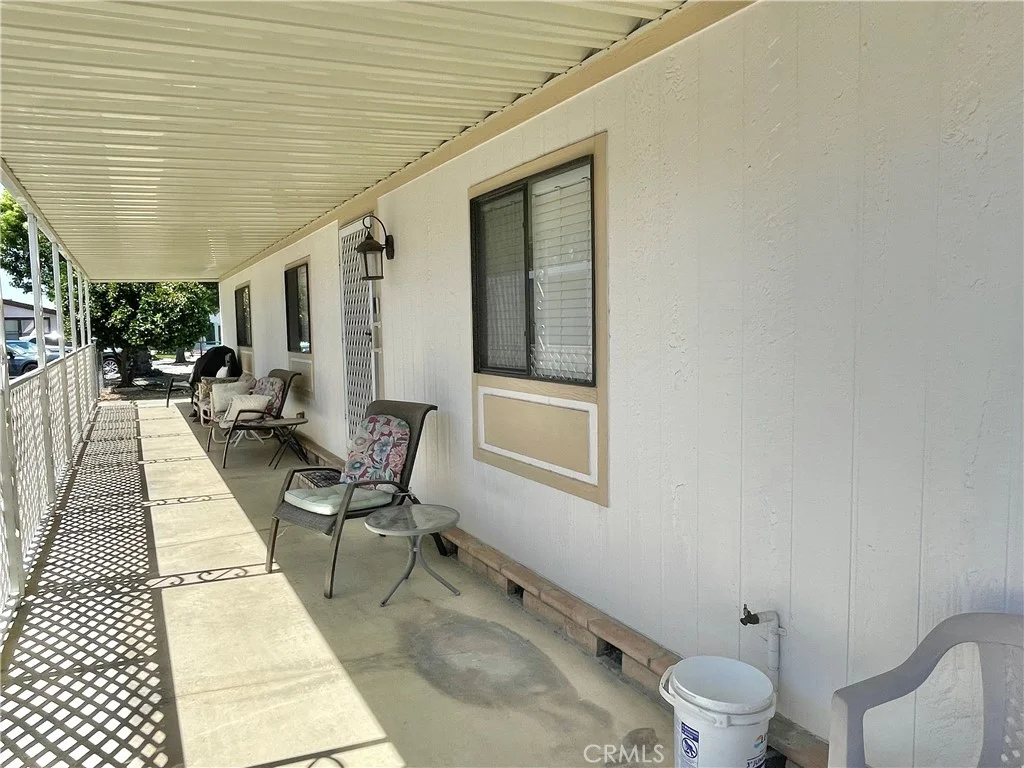 24600 Mountain Ave Unit 76, Hemet, CA 92544 photo 3