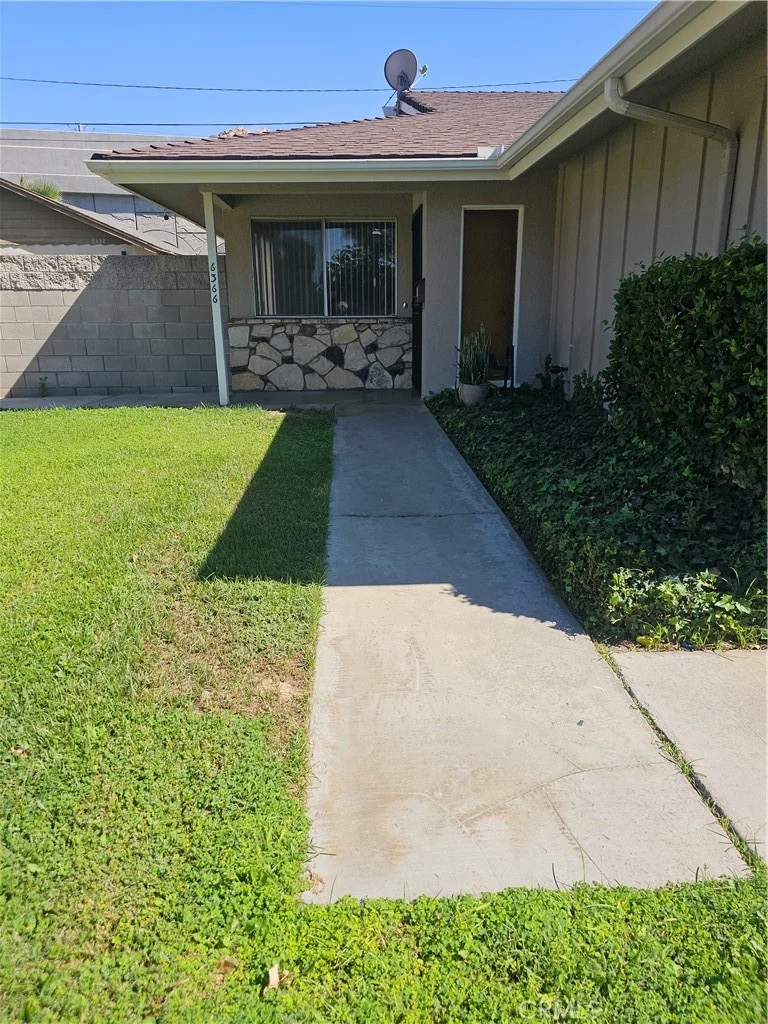 6366 Neva Pl, Riverside, CA 92506 photo 4