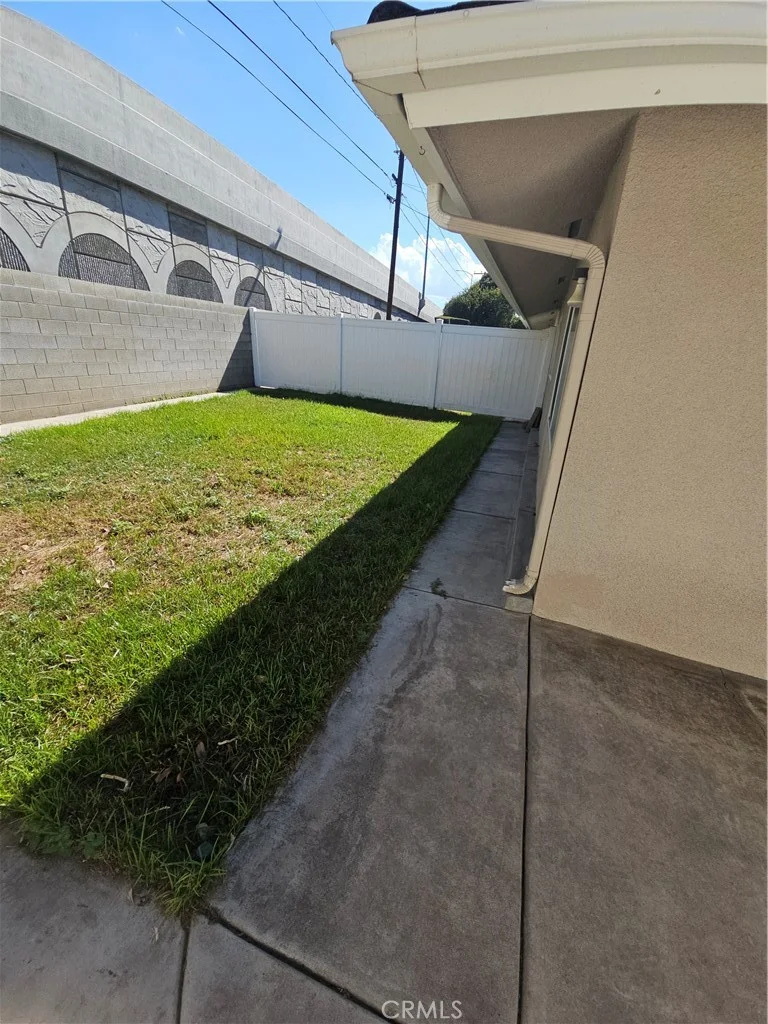 6366 Neva Pl, Riverside, CA 92506