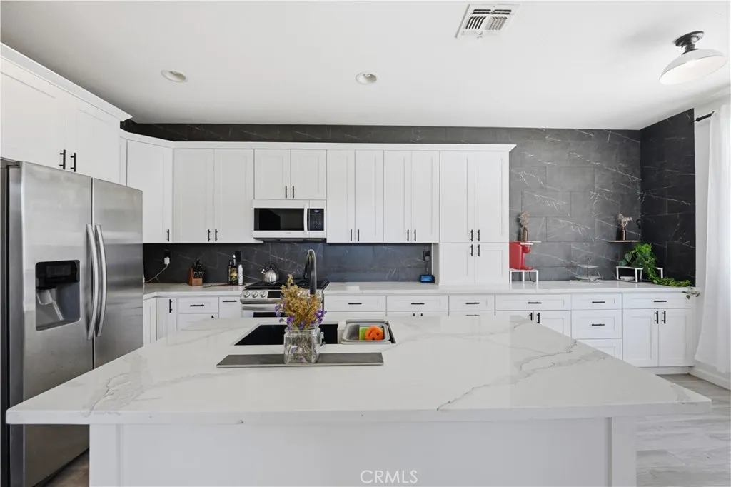 Additional image 11 of 3563 Santiago Ave, Merced, CA 95348