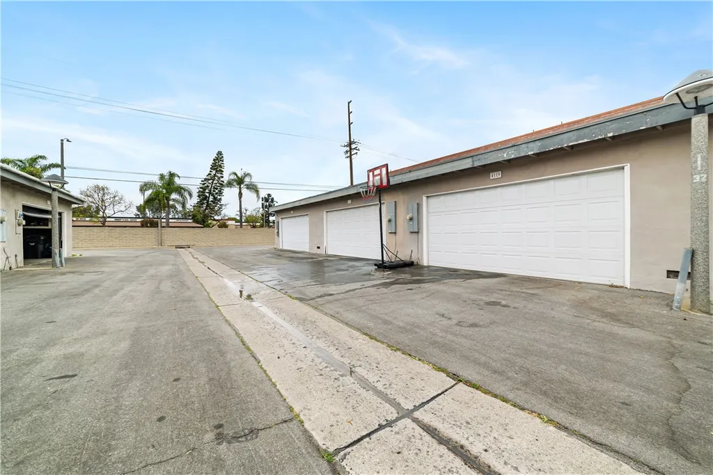 Additional image 46 of 4119 Larwin Ave, Cypress, CA 90630