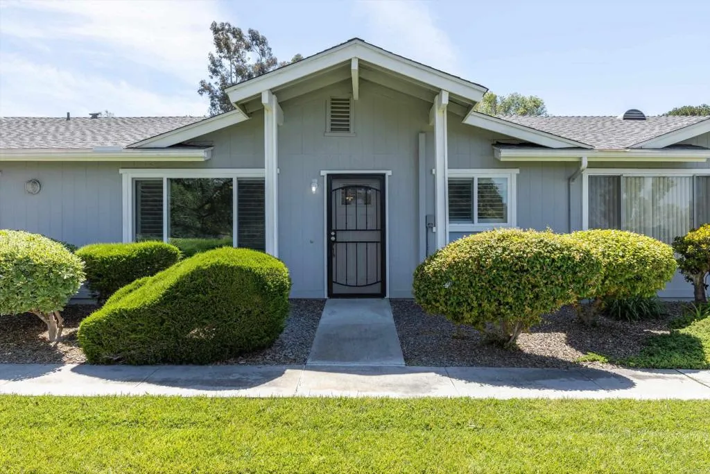 4378 Dowitcher Way, Oceanside, CA 92057