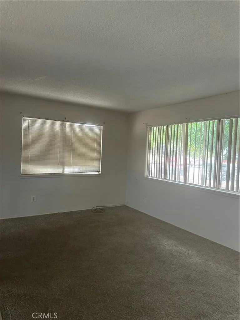 17017 Olive St, Hesperia, CA 92345 photo 3