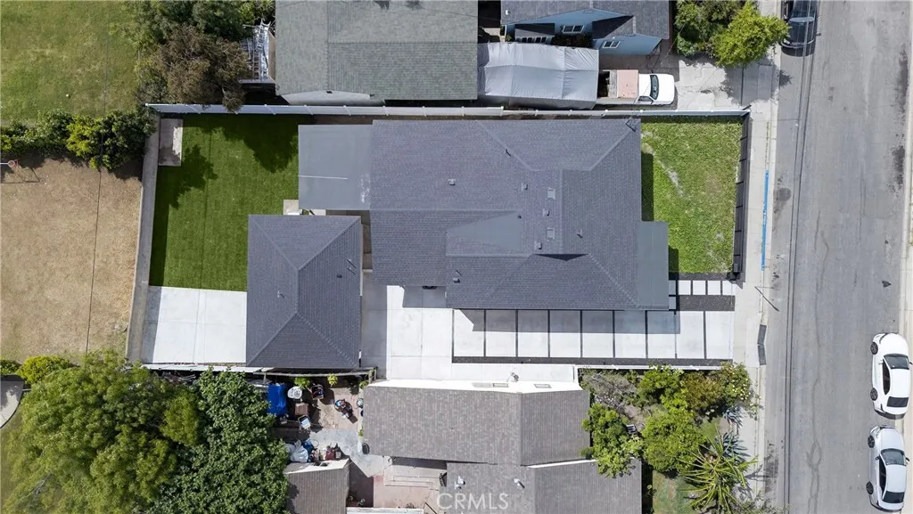 Additional image 71 of 906 W poplar Street, Compton, CA 90220