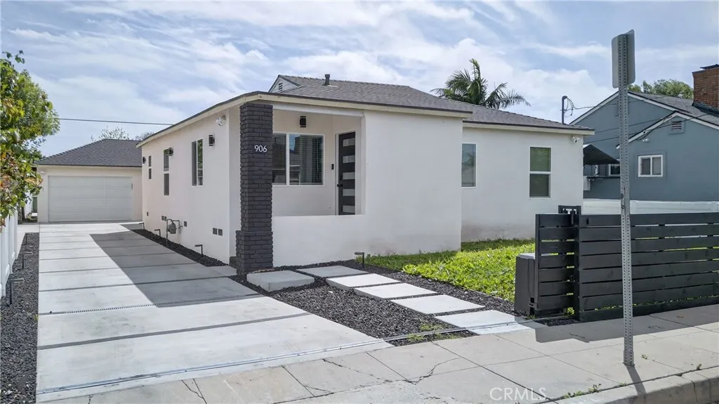 Additional image 37 of 906 W poplar Street, Compton, CA 90220