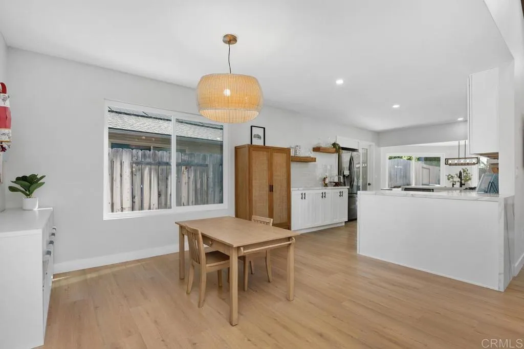 Additional image 39 of 4185 Combe Way, San Diego, CA 92122