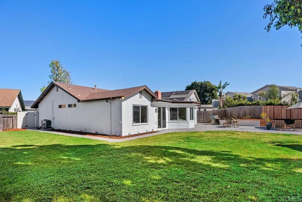 Additional image 52 of 4185 Combe Way, San Diego, CA 92122