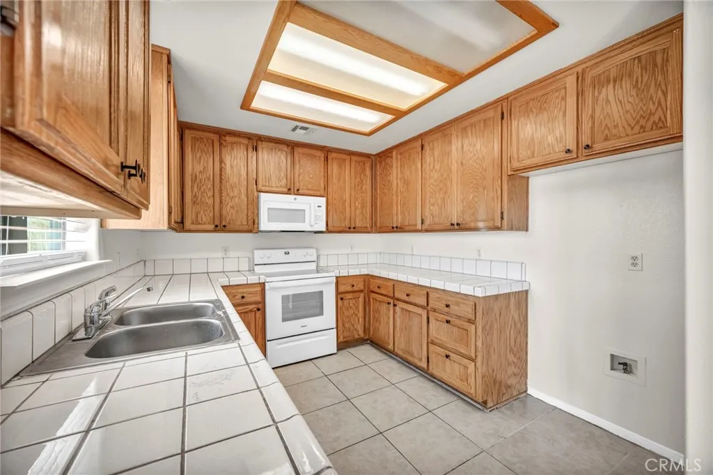 Additional image 120 of 204 Charleston Avenue, Shoshone, CA 92384