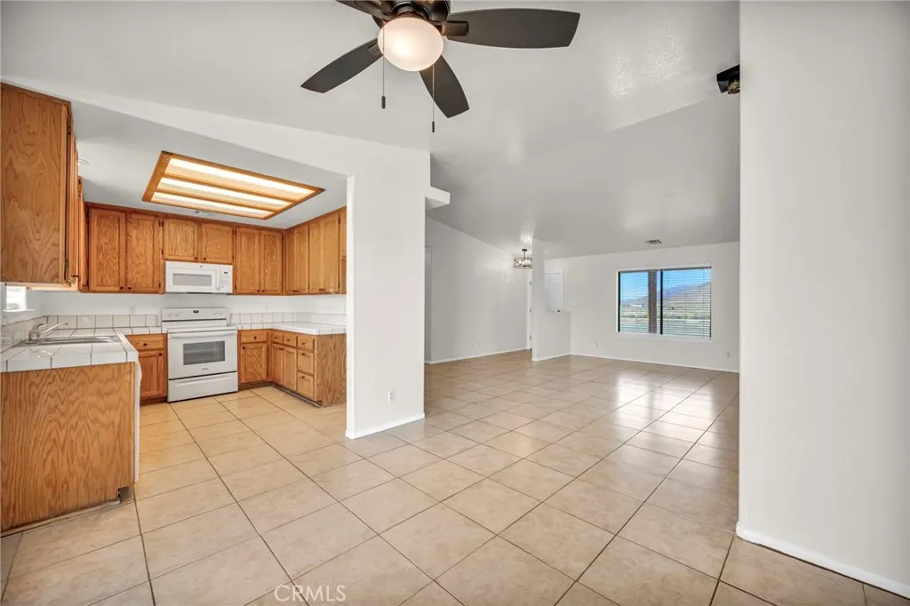 Additional image 127 of 204 Charleston Avenue, Shoshone, CA 92384