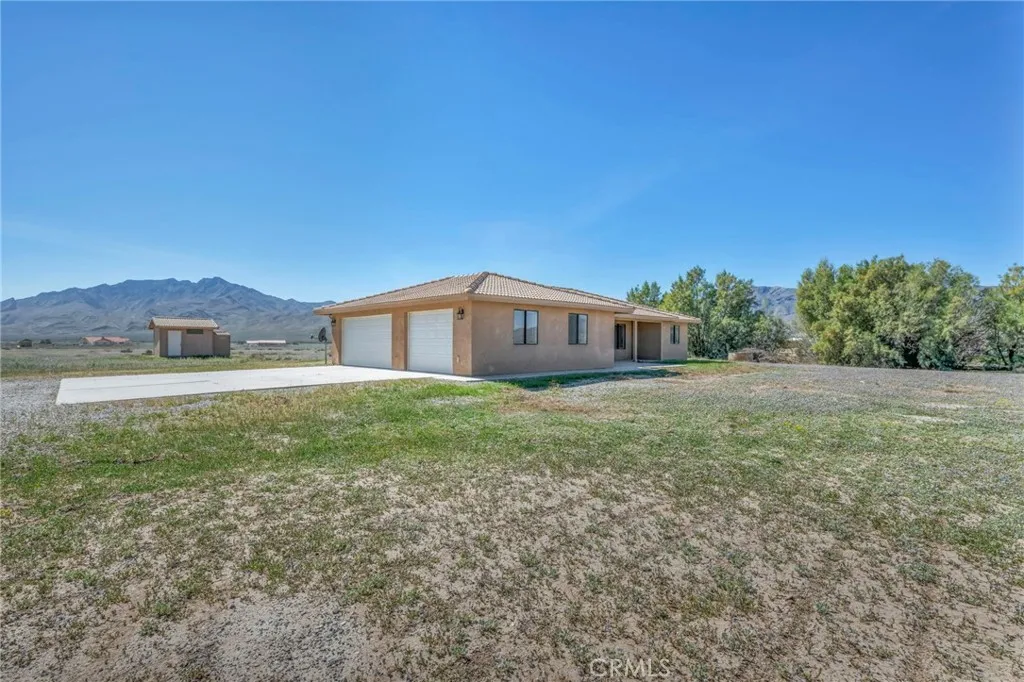 Additional image 4 of 204 Charleston Avenue, Shoshone, CA 92384