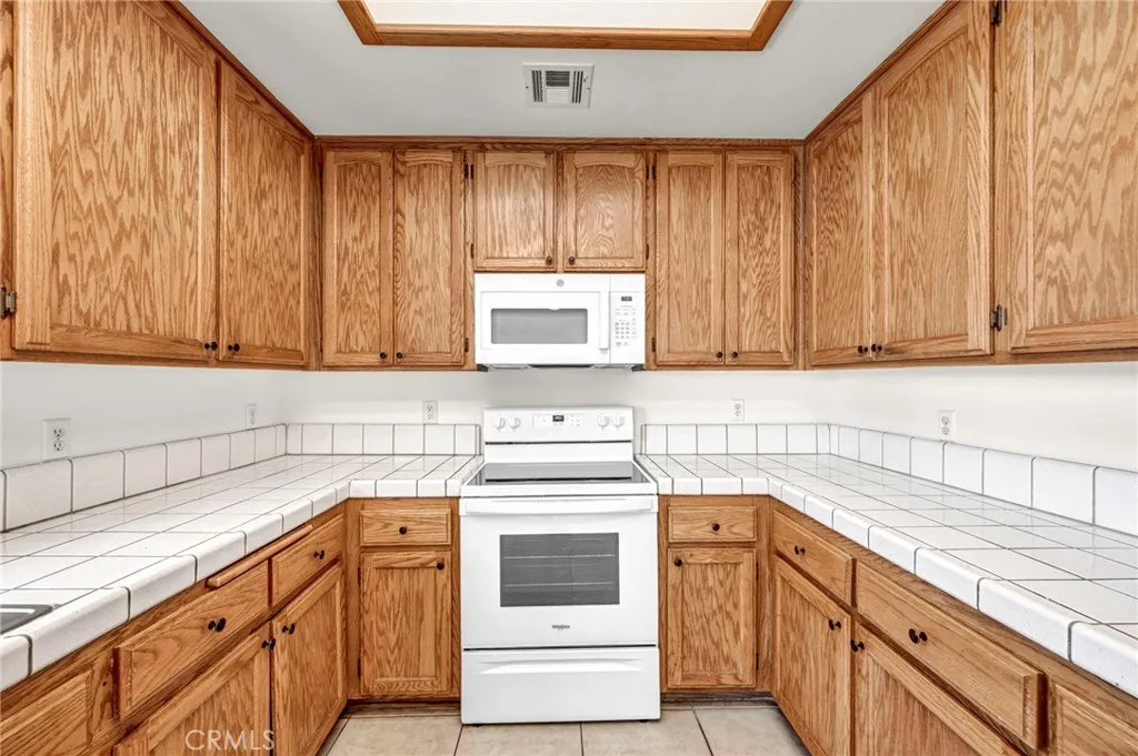 Additional image 124 of 204 Charleston Avenue, Shoshone, CA 92384