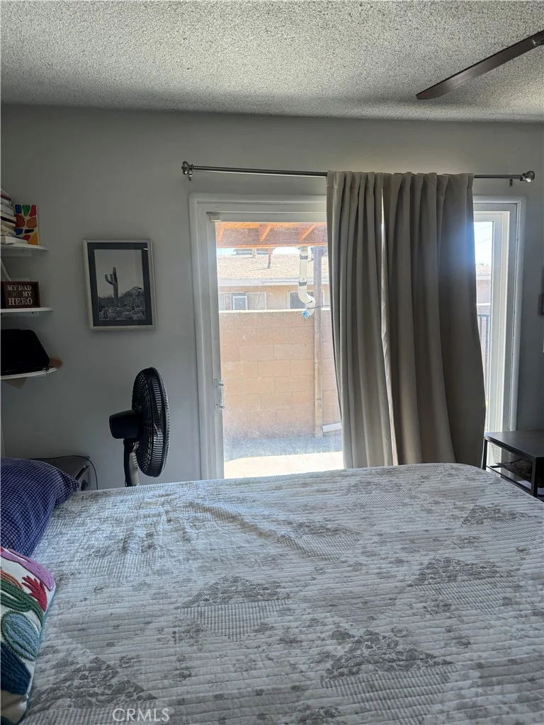 8196 Pepper Avenue, Fontana, CA 92335