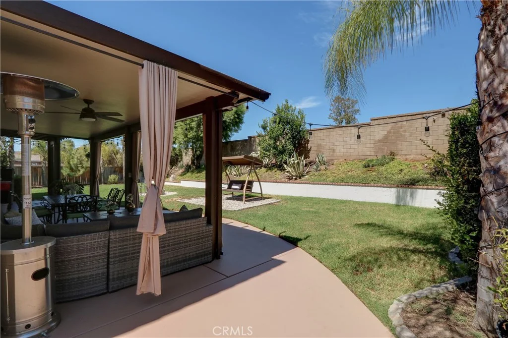 17565 Cedarwood Dr, Riverside, CA 92503