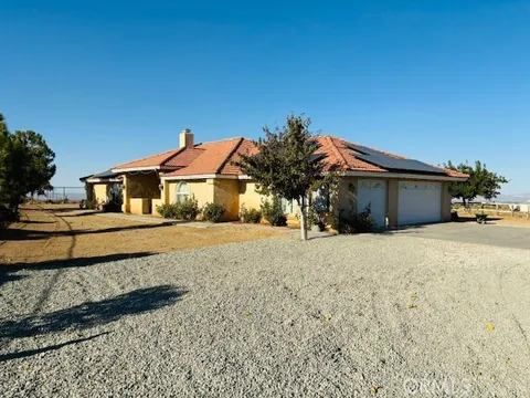 8225 Ailanthus Street, Phelan, CA MLS: IG24198970