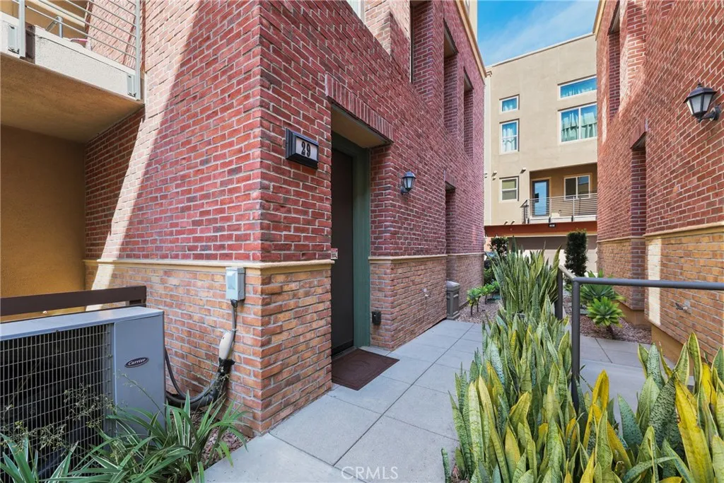 Additional image 3 of 422 W Route 66 Unit 29, Glendora, CA 91740