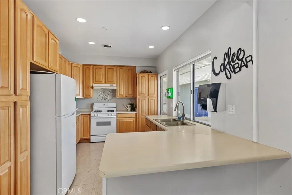 Additional image 69 of 19361 Brookhurst St. #84, Huntington Beach, CA 92646