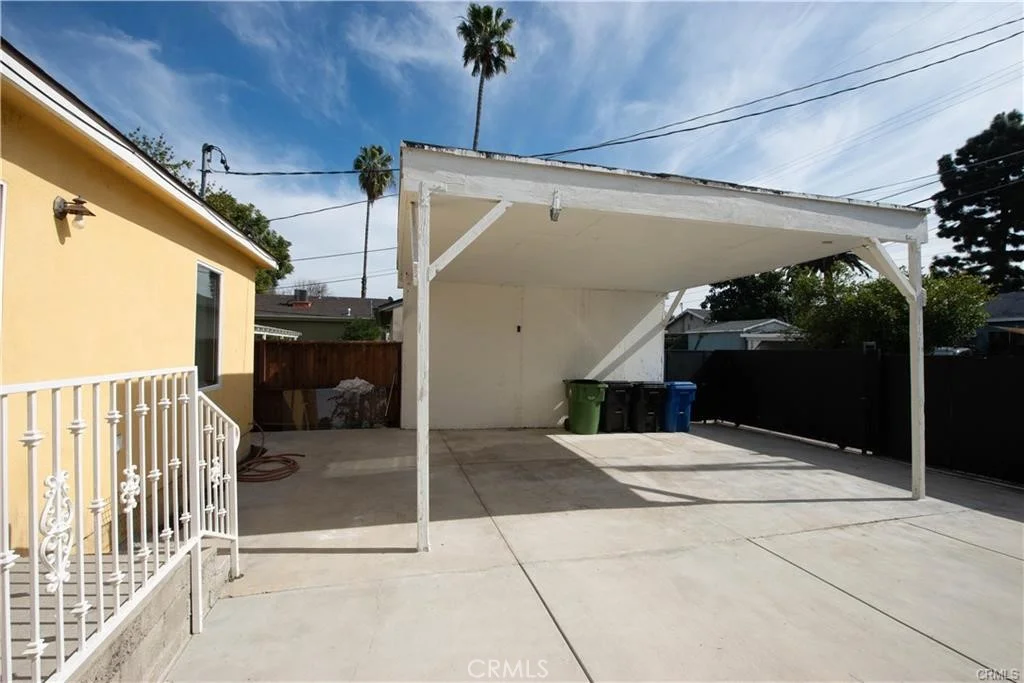 17404 Martha Street, Encino, CA 91316
