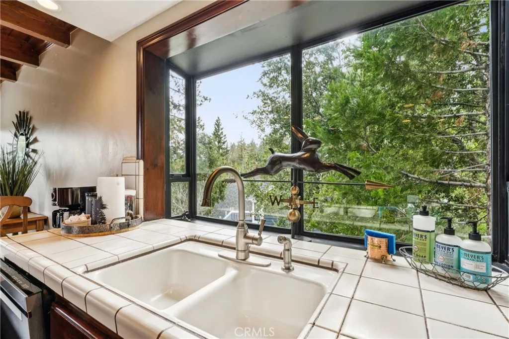 Additional image 83 of 892 Nadelhorn Drive, Lake Arrowhead, CA 92352