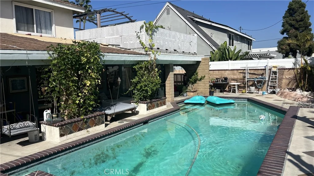 1524 E Glendale Ave, Orange, CA 92865 photo 3