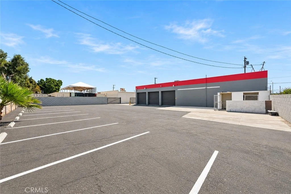 960 West Holt Boulevard, Ontario, CA 91762
