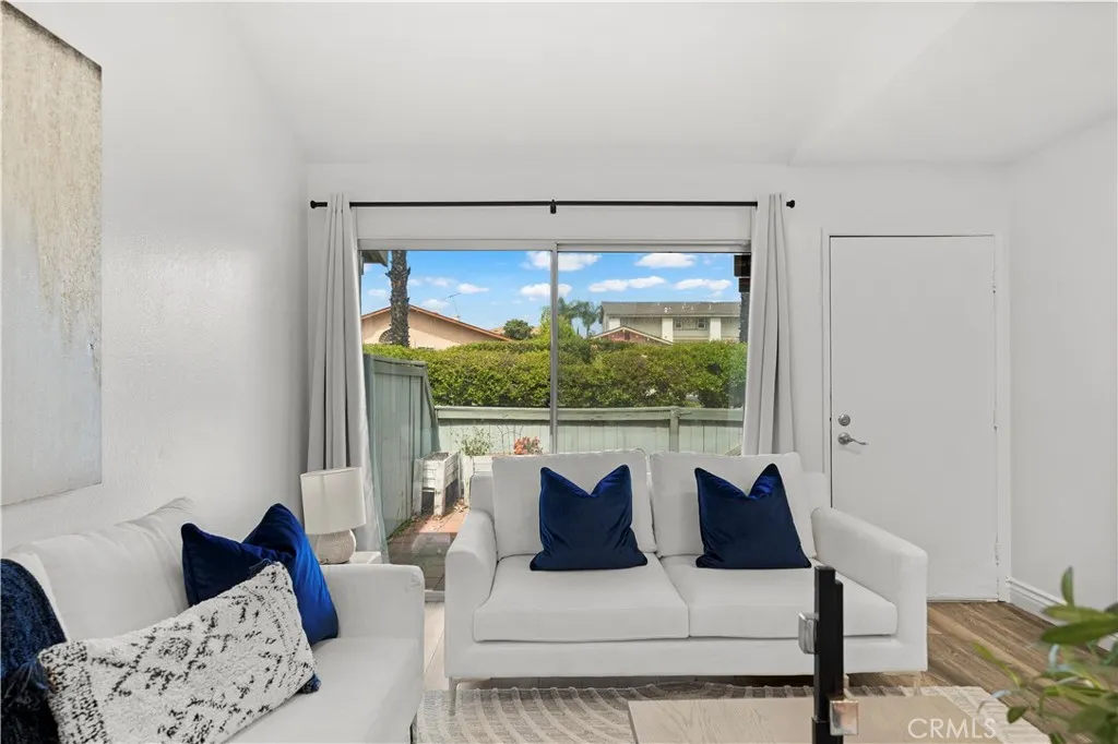 Additional image 14 of 2008 E 5th Street, Ontario, CA 91764