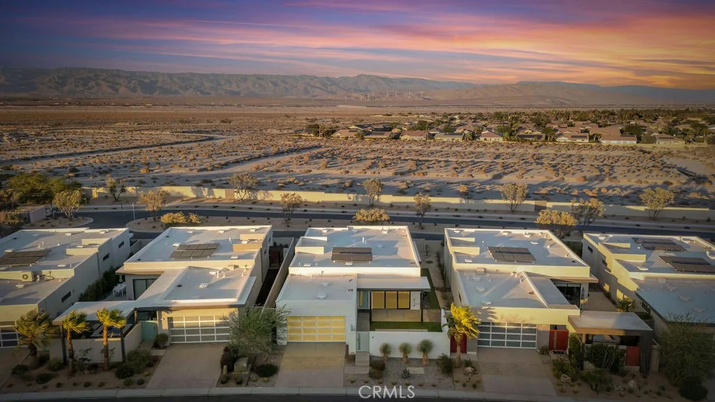 3712 Ambassador Drive, Palm Springs, CA 92262