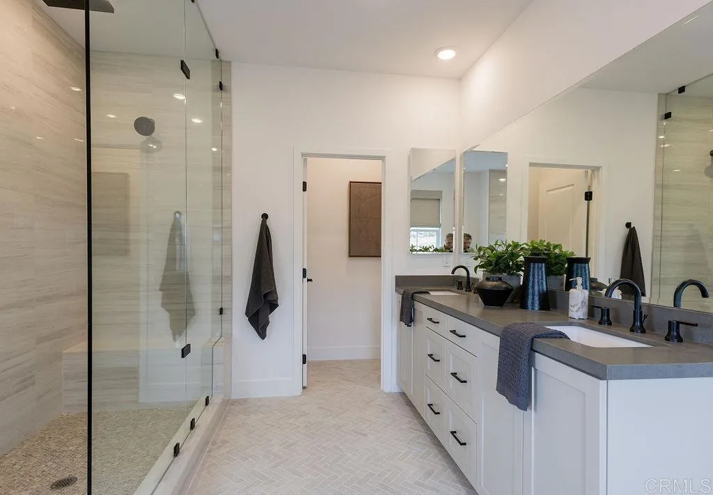 Additional image 16 of 716 Miravar Place, Vista, CA 92081