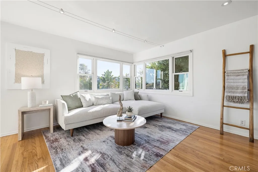 Additional image 5 of 8615 Skyline Drive, Los Angeles, CA 90046