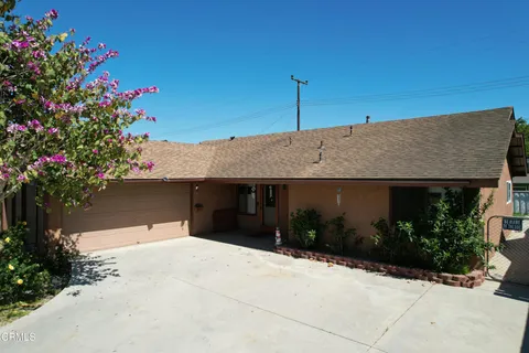 752 Fillmore Street, Santa Paula, CA MLS: V1-29455
