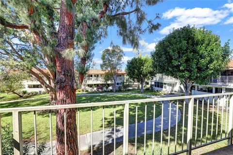 812 Ronda Mendoza Unit Q, Laguna Woods, CA 92637 - MLS#: OC25053998