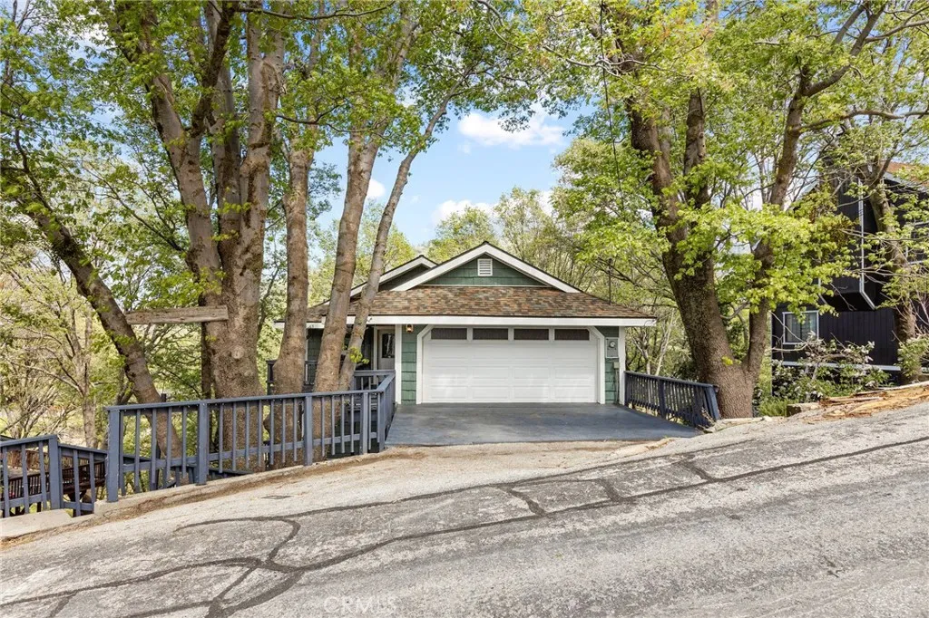 Additional image 3 of 453 Davos Drive, Crestline, CA 92325