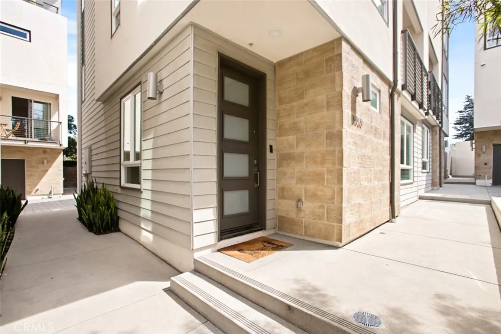 Additional image 33 of 5606 E Alloway Court, Los Angeles, CA 90042