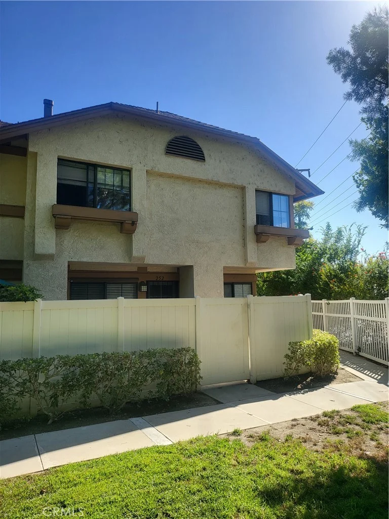 2350 Sutter Way, Fullerton, CA 92833 photo 3