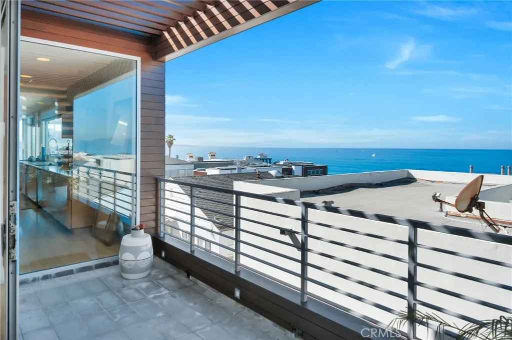Additional image 50 of 121 16th Street, Manhattan Beach, CA 90266